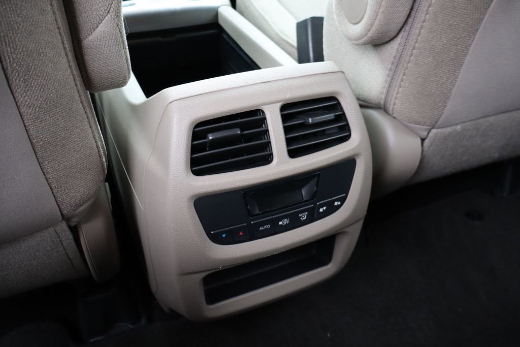 Used 2016 Honda Pilot EX image 33