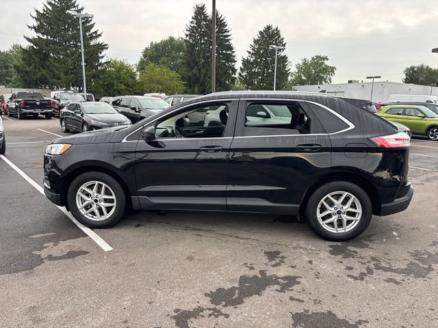 Used 2022 Ford Edge SEL w/ Convenience Package AWD/4WD image 3