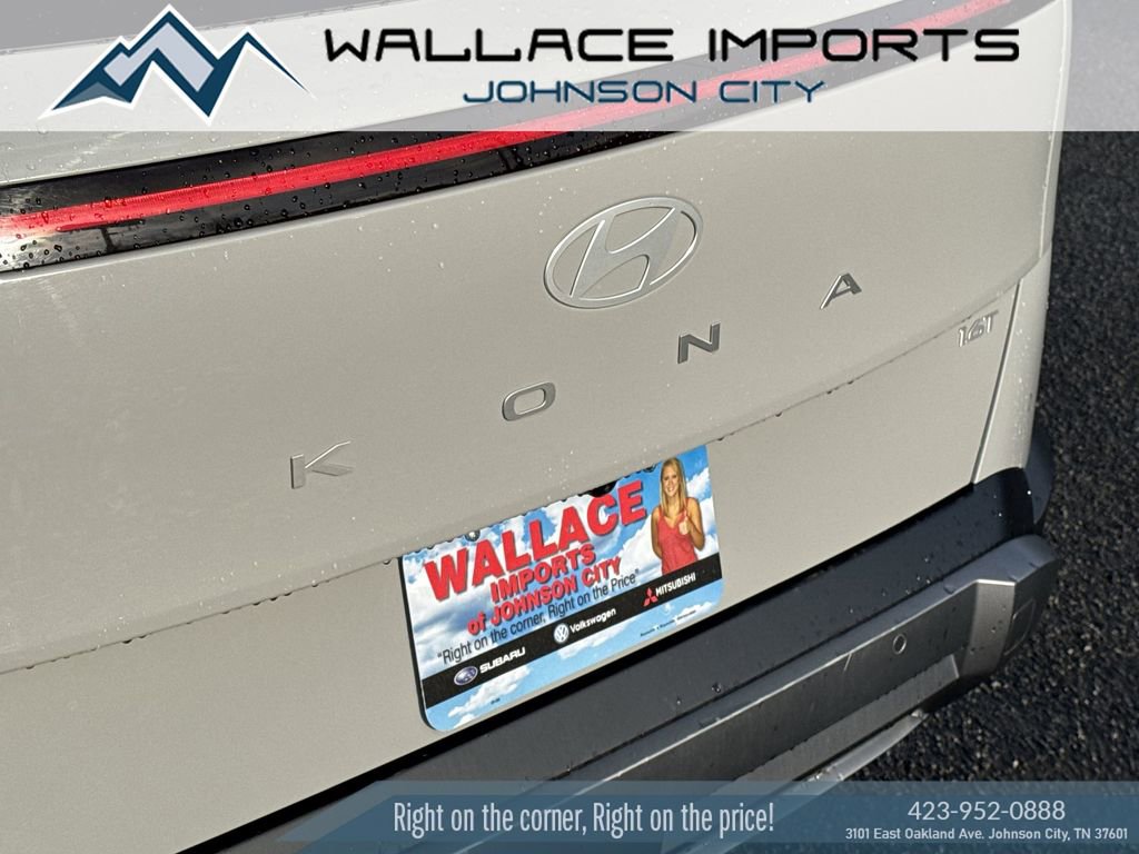 Used 2024 Hyundai Kona Limited image 10