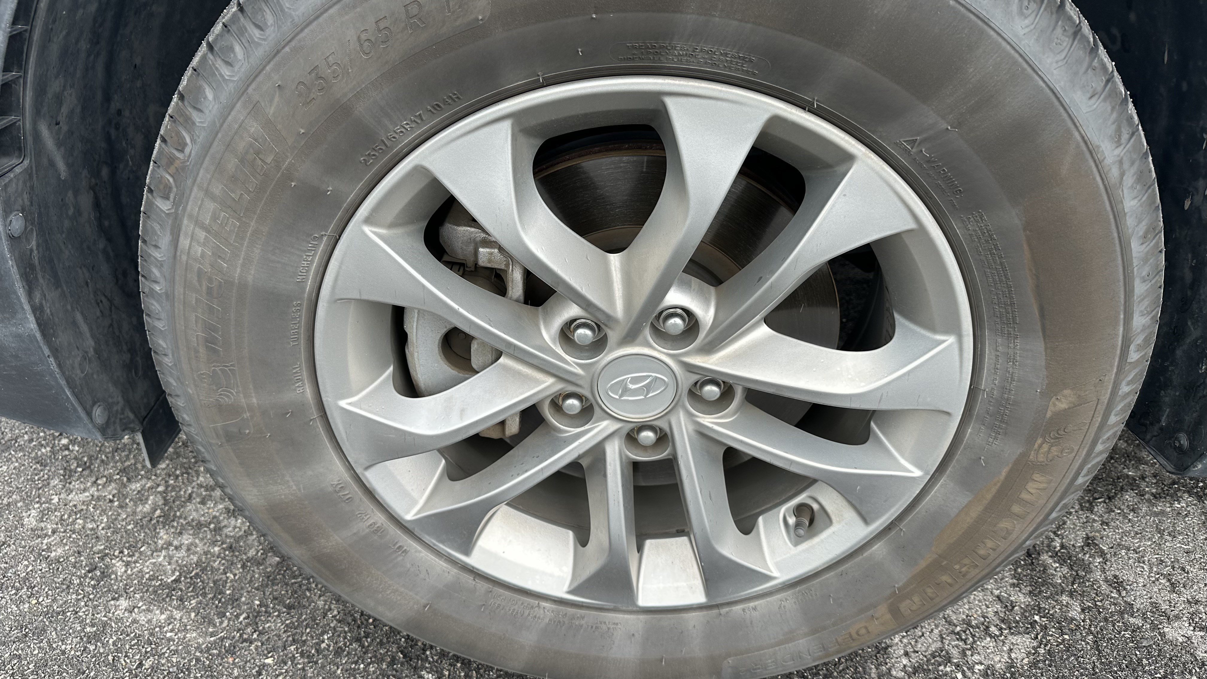 Used 2020 Hyundai Santa Fe SEL FWD image 12