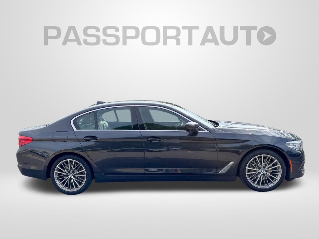 Used 2019 BMW 540i xDrive AWD/4WD image 8