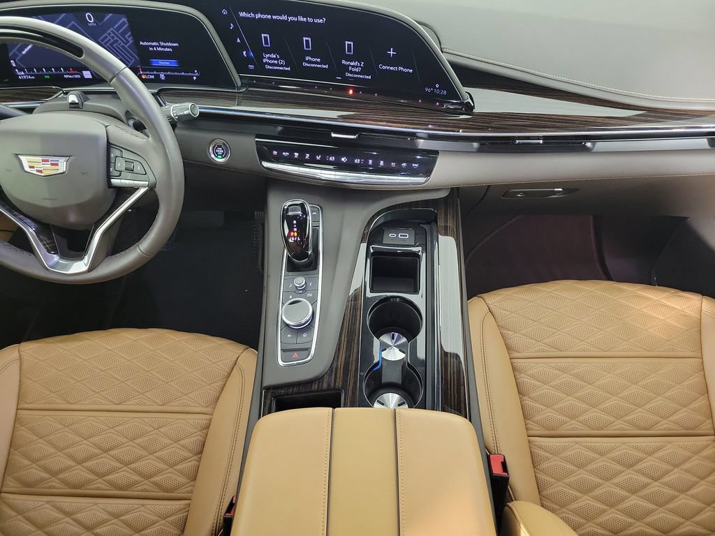 Certified 2023 Cadillac Escalade Premium Luxury w/ LPO, Radiant Package AWD/4WD image 16