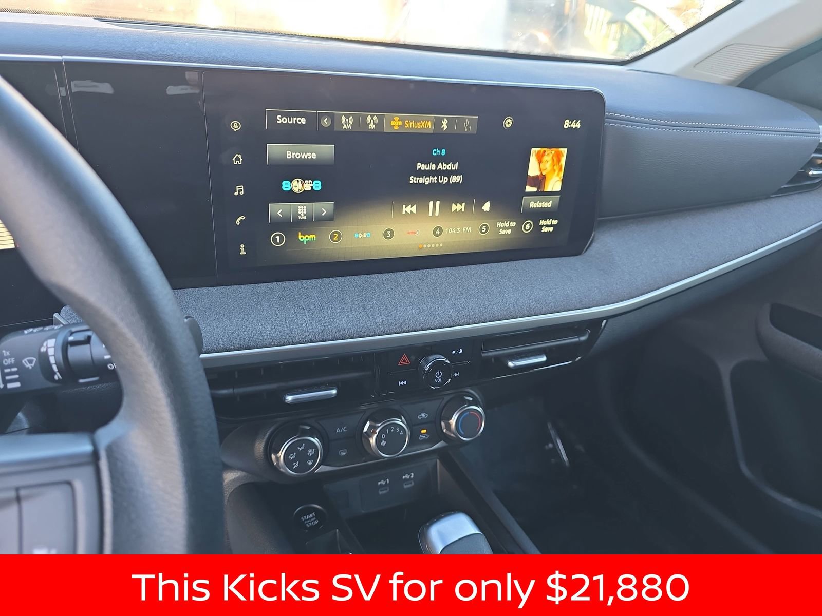 Used 2025 Nissan Kicks SV image 24
