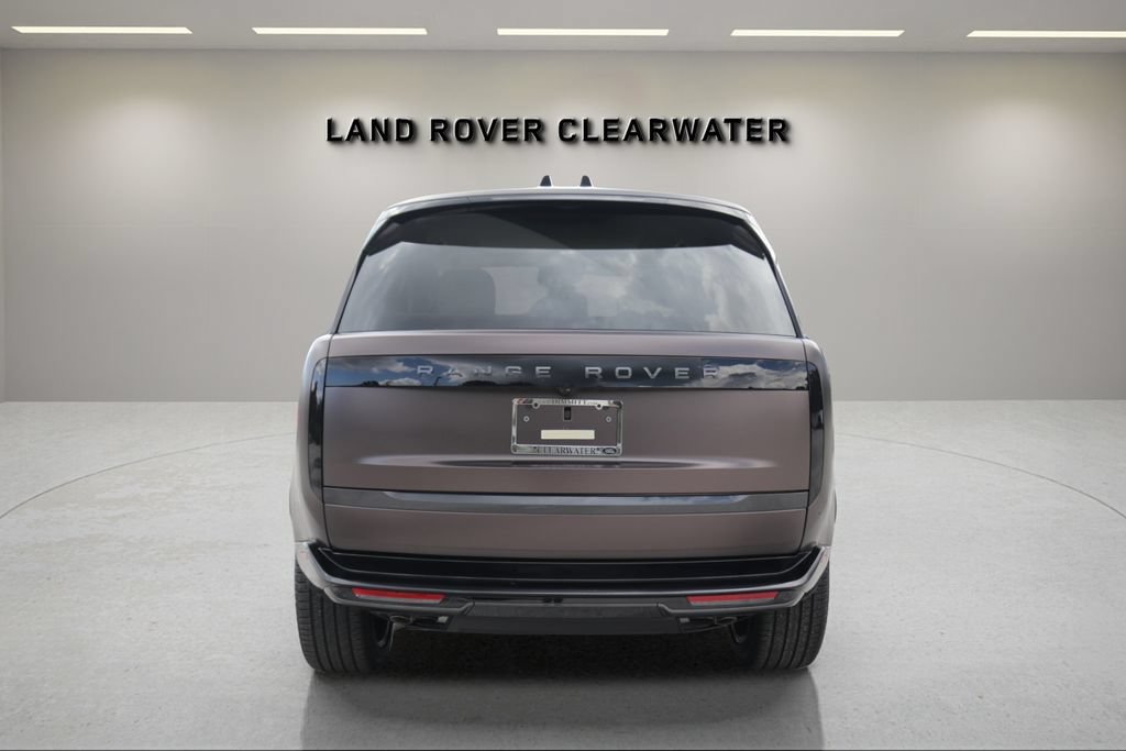 New 2026 Land Rover Range Rover Long Wheelbase SE AWD/4WD image 4