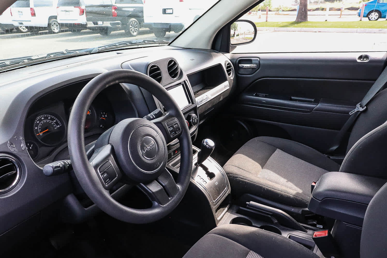 Used 2014 Jeep Compass Sport w/ Power Value Group image 8