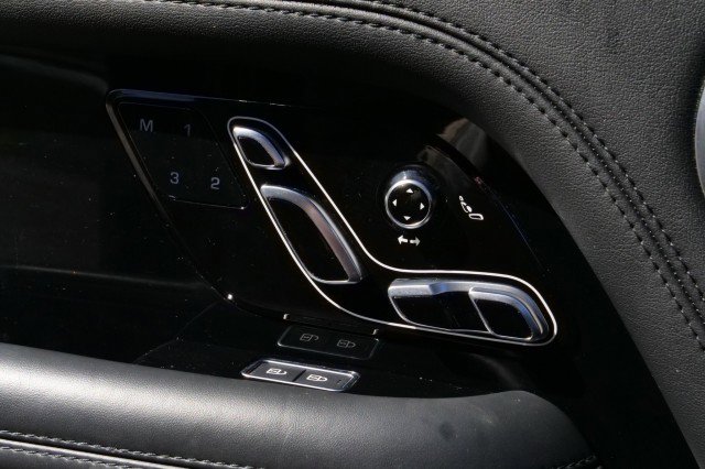 Used 2022 Land Rover Range Rover Westminster Edition image 20