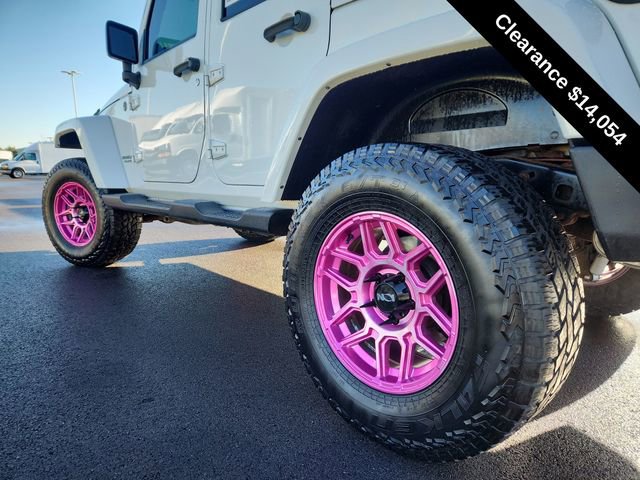 Used 2012 Jeep Wrangler Unlimited Rubicon w/ Dual Top Group image 15