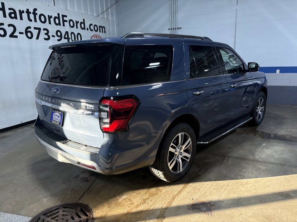 Used 2022 Ford Expedition Limited image 8