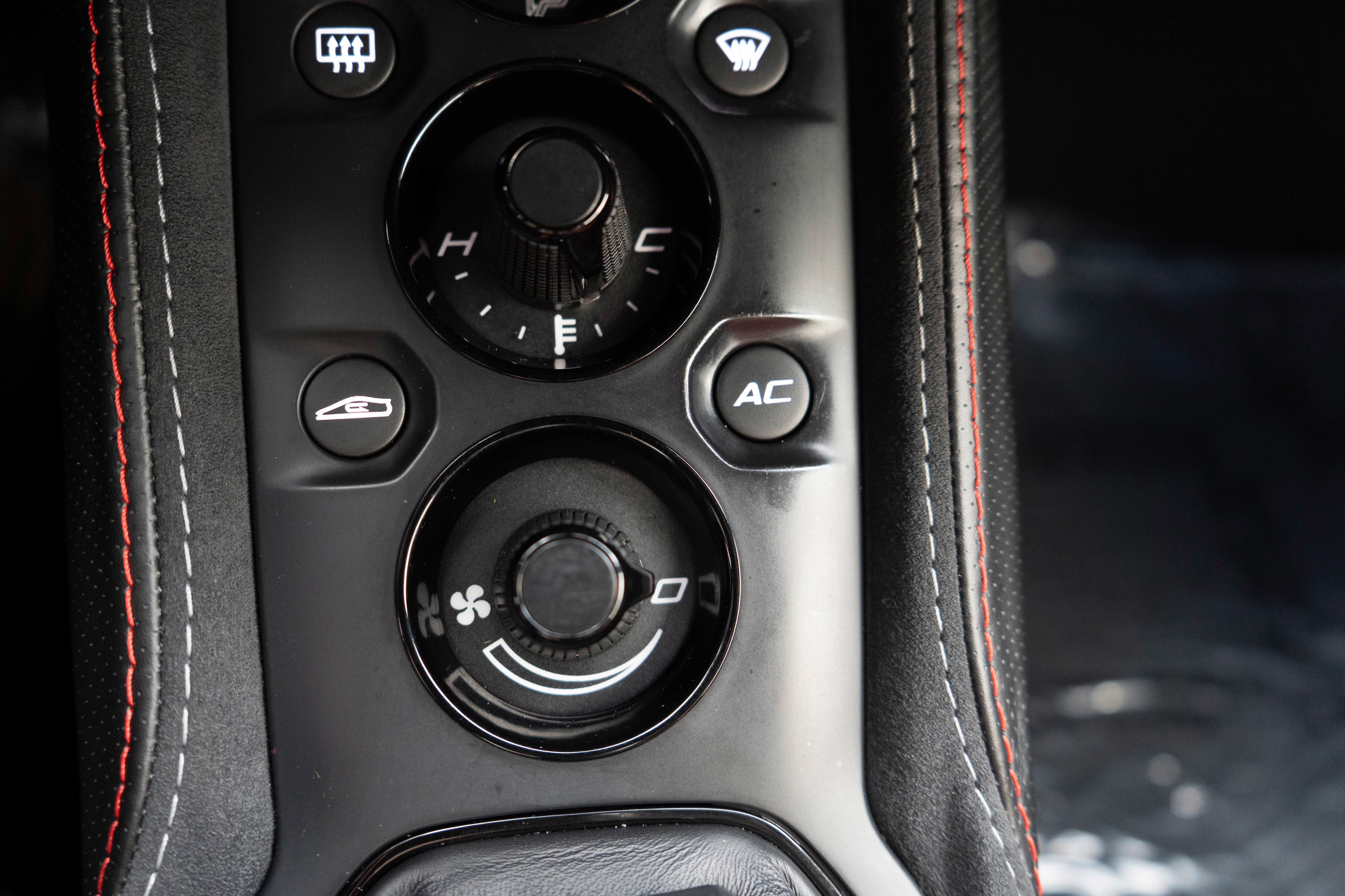 Used 2020 Lotus Evora image 23