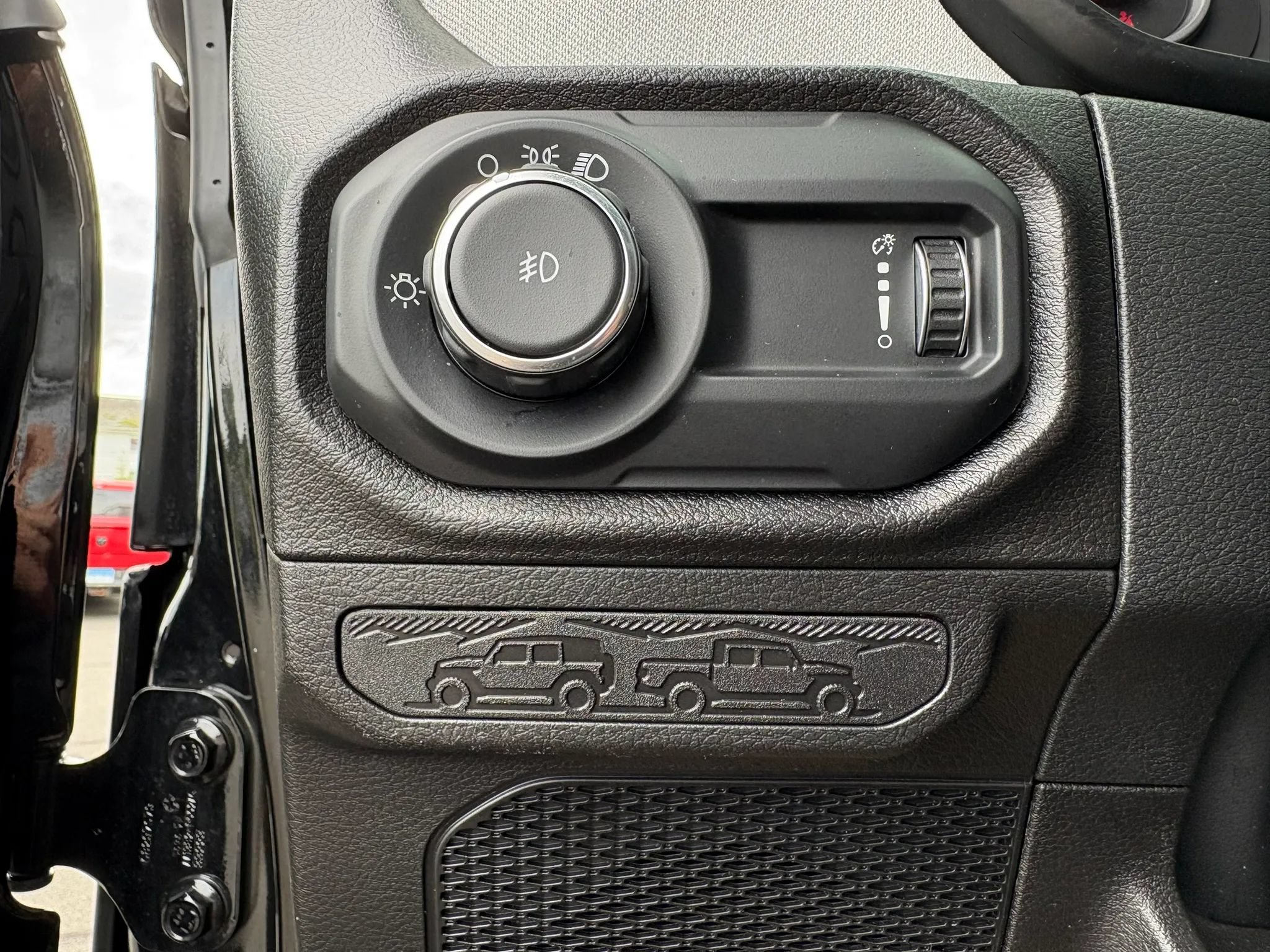Used 2024 Jeep Wrangler Sport AWD/4WD image 25