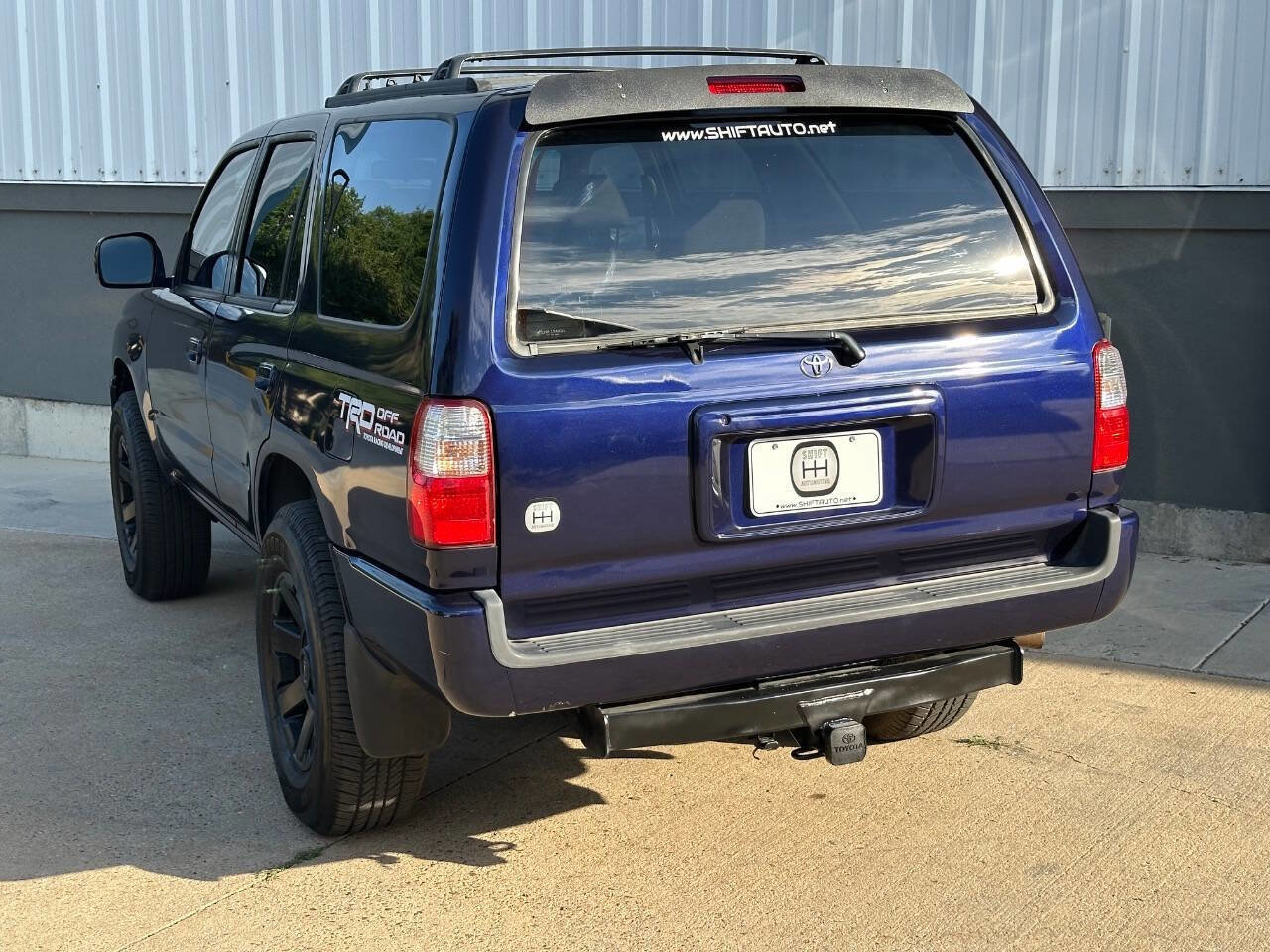 Used 2001 Toyota 4Runner SR5 image 13