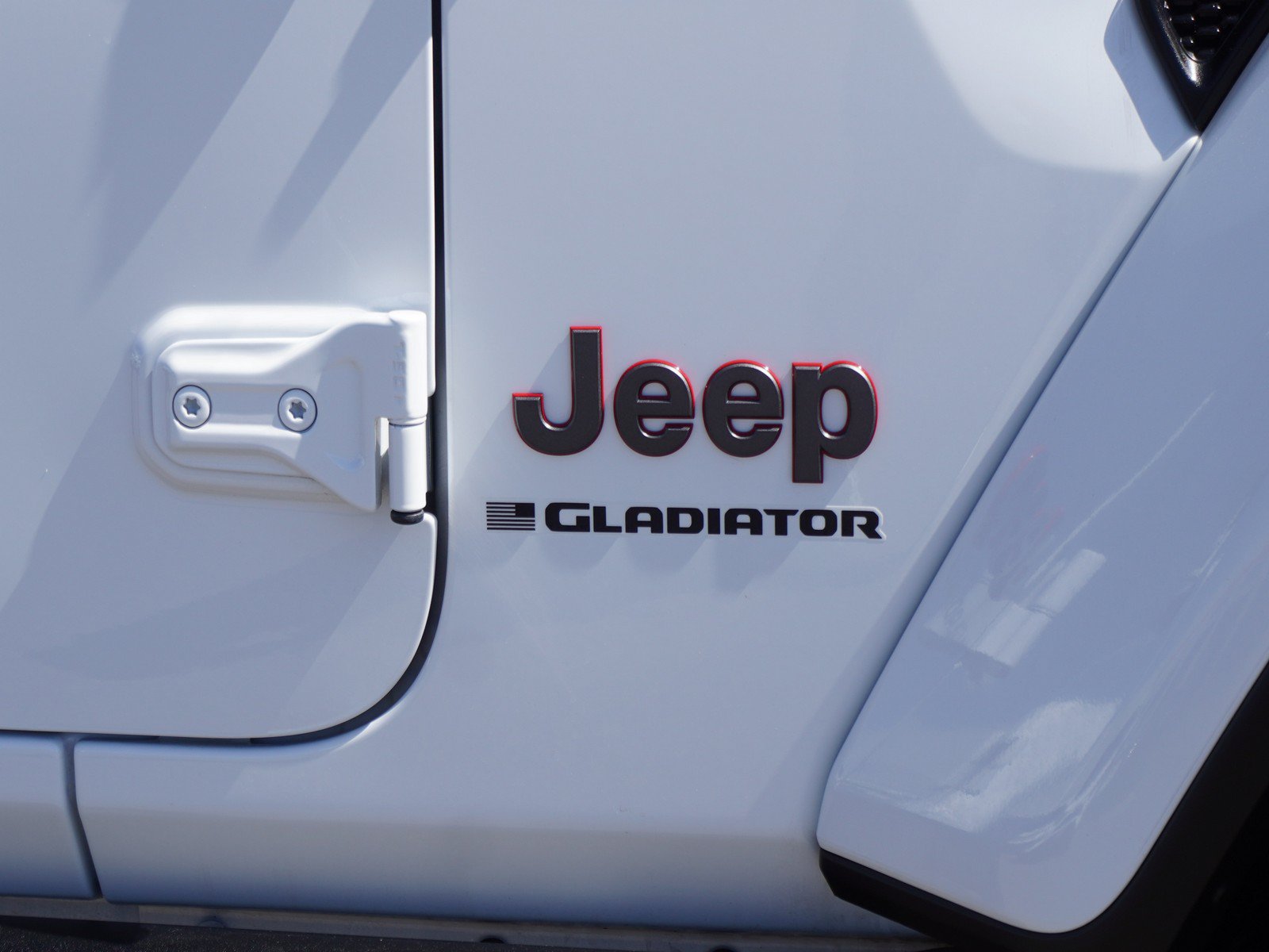 Used 2023 Jeep Gladiator Rubicon w/ Cold Weather Group AWD/4WD image 7