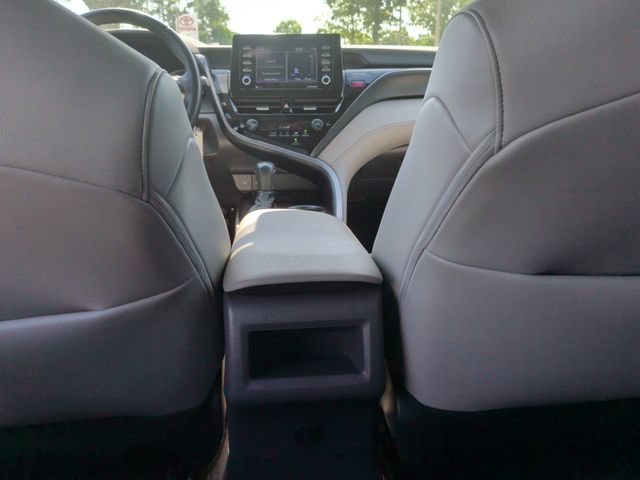 Used 2023 Toyota Camry SE FWD image 30