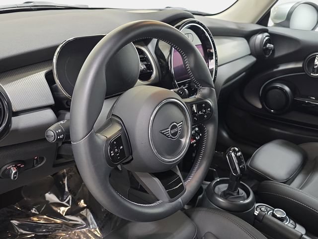 Used 2024 MINI Cooper S FWD image 11