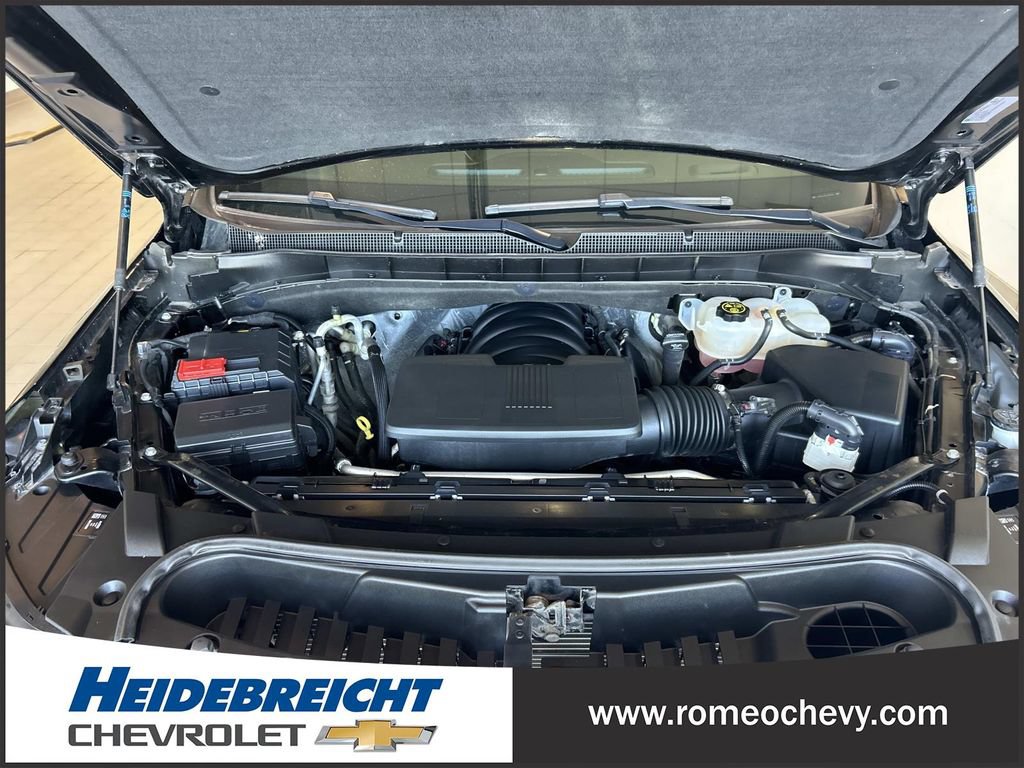 Used 2022 Chevrolet Tahoe LT w/ LT Signature Plus Package AWD/4WD image 9