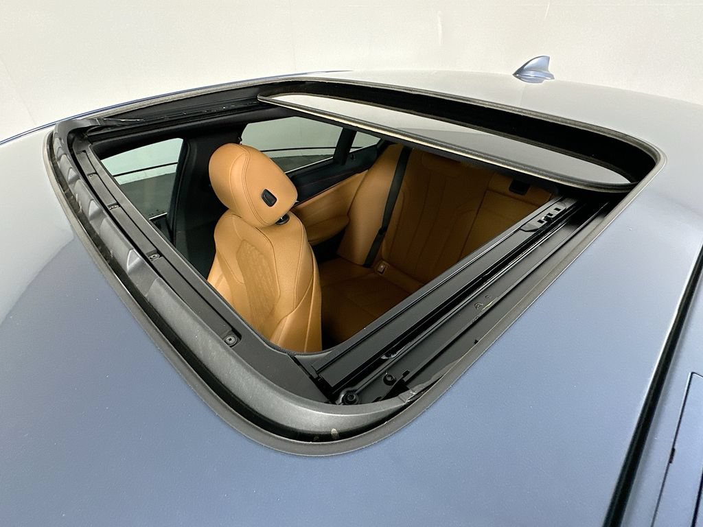 Certified 2023 BMW 530i RWD image 22