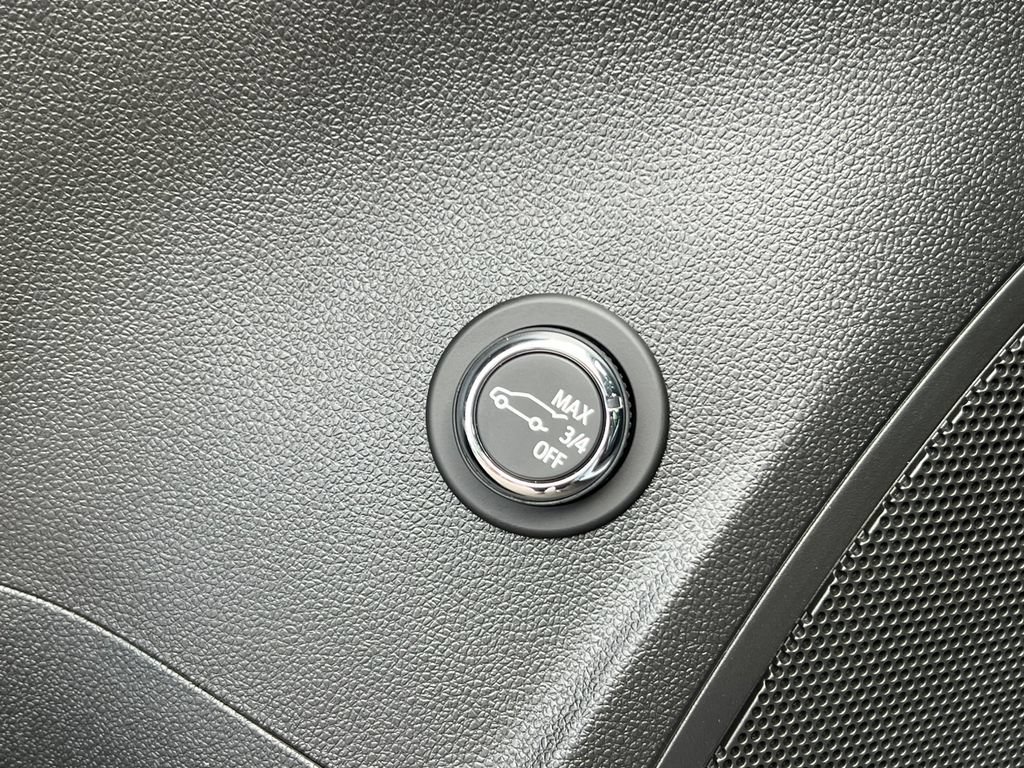 New 2026 Buick Envision Sport Touring AWD/4WD image 16