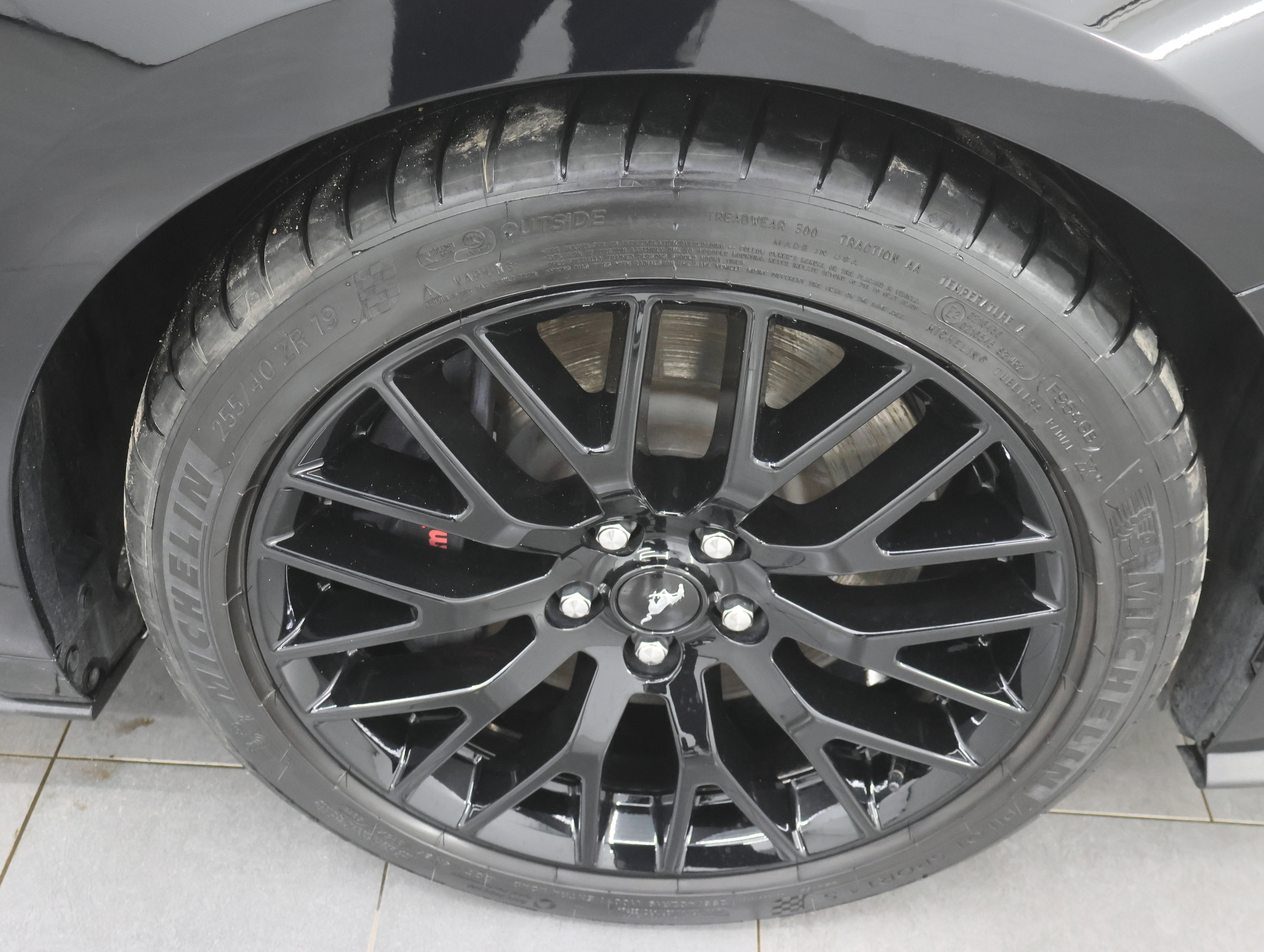 Used 2019 Ford Mustang GT w/ GT Performance Package image 3