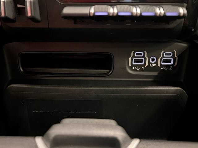 Used 2020 RAM 1500 Laramie AWD/4WD image 32