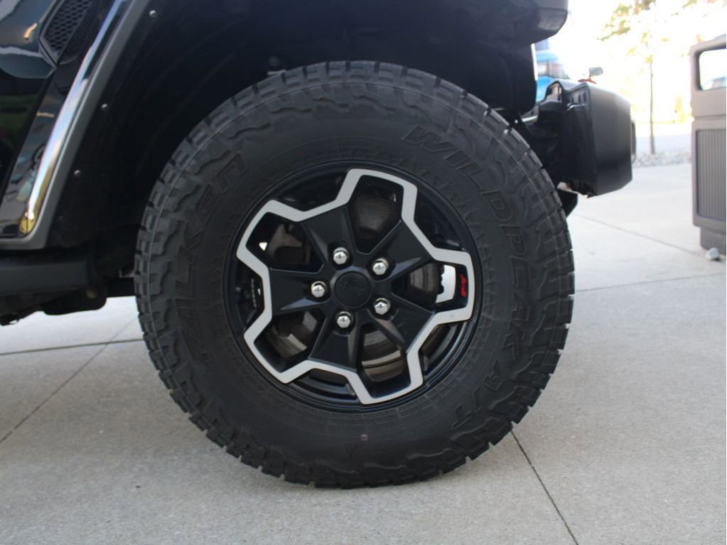 Certified 2022 Jeep Gladiator Rubicon w/ Cold Weather Group image 12