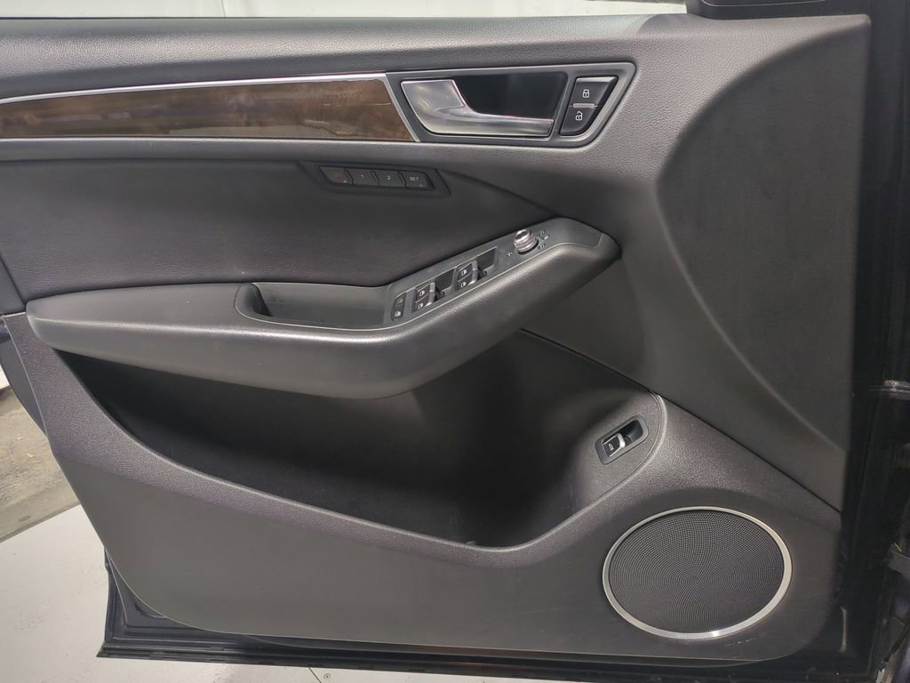 Used 2016 Audi Q5 3.0T Premium Plus image 35