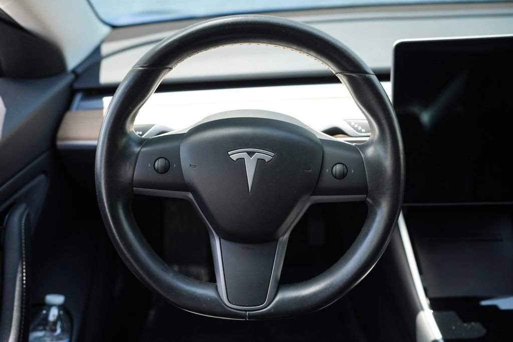 Used 2019 Tesla Model 3 Long Range image 24