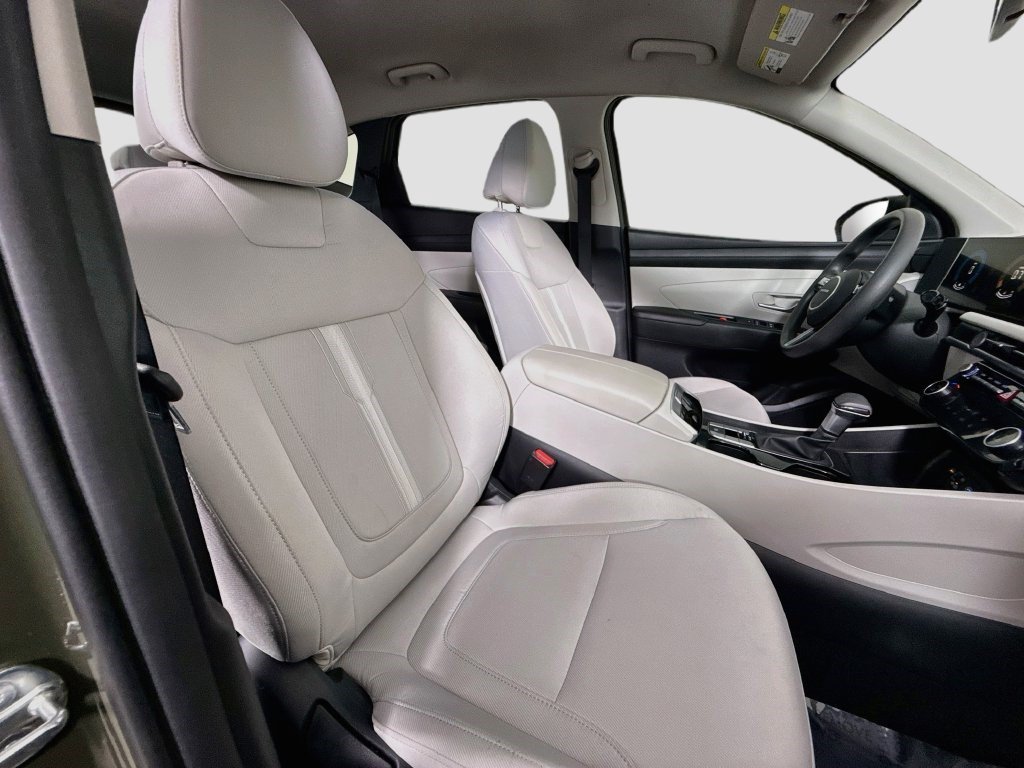 Used 2025 Hyundai Tucson SEL FWD image 28