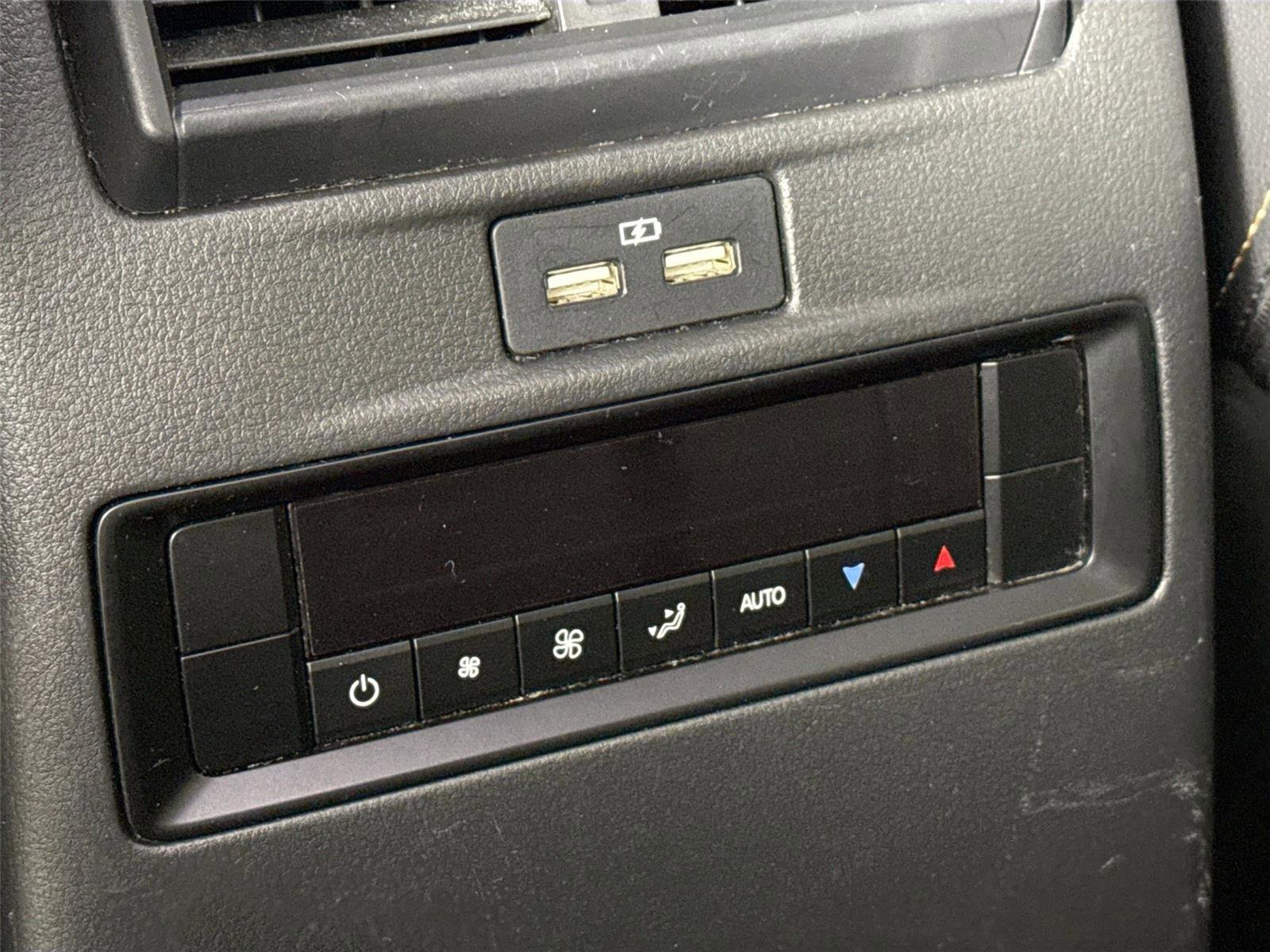 Certified 2025 MAZDA CX-90 3.3 Turbo w/ Select Package image 36