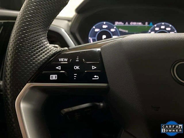 Used 2024 Audi Q4 e-tron Premium Plus w/ Premium Plus image 39