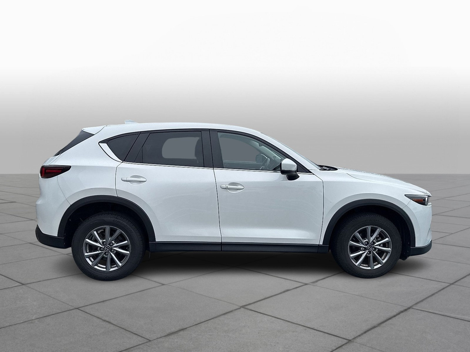 Certified 2023 MAZDA CX-5 AWD 2.5 S w/ Select Package image 4