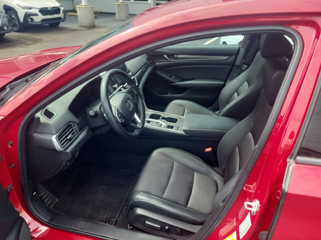Used 2022 Honda Accord Sport image 9