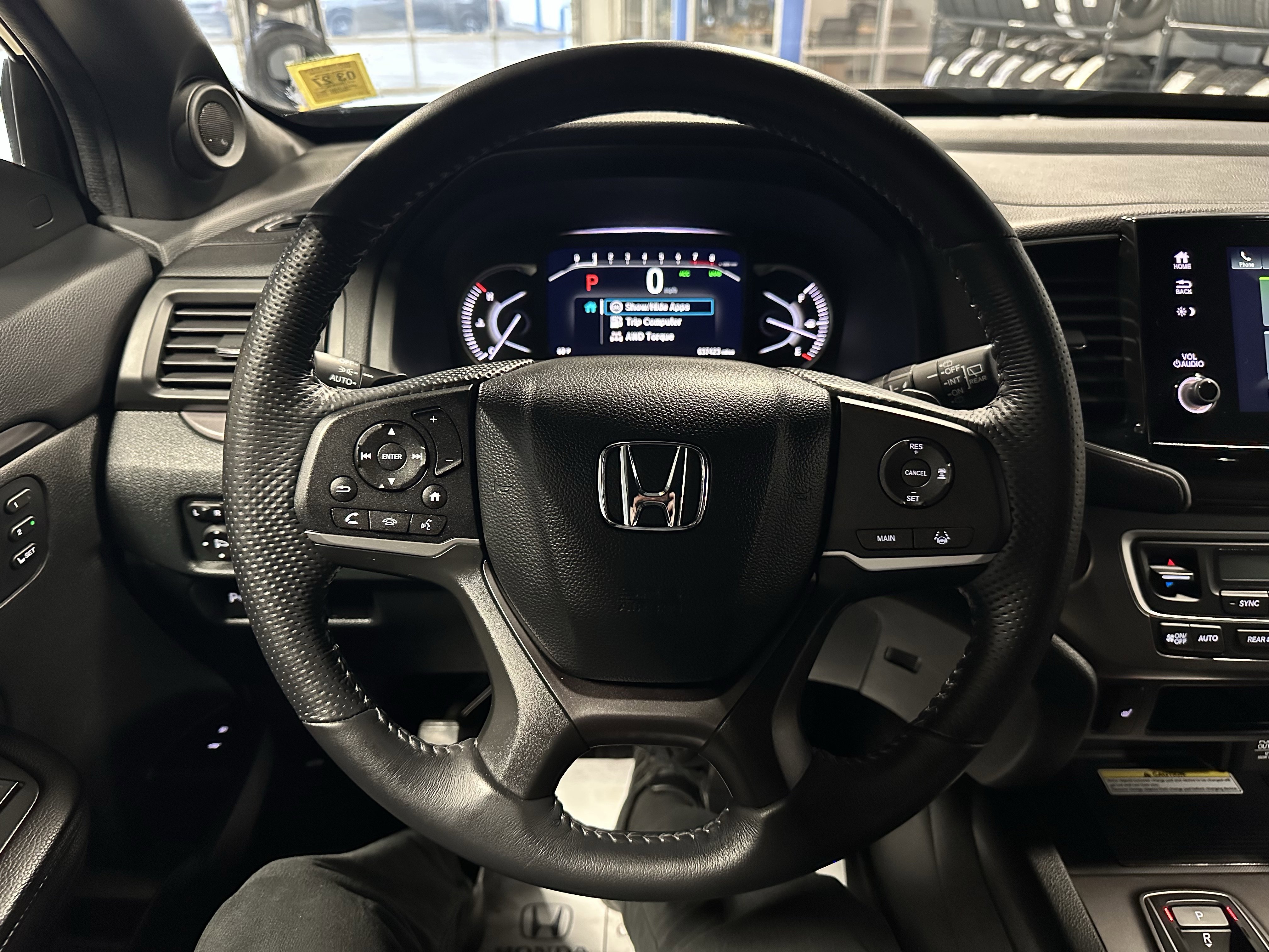 Used 2023 Honda Passport EX-L image 9