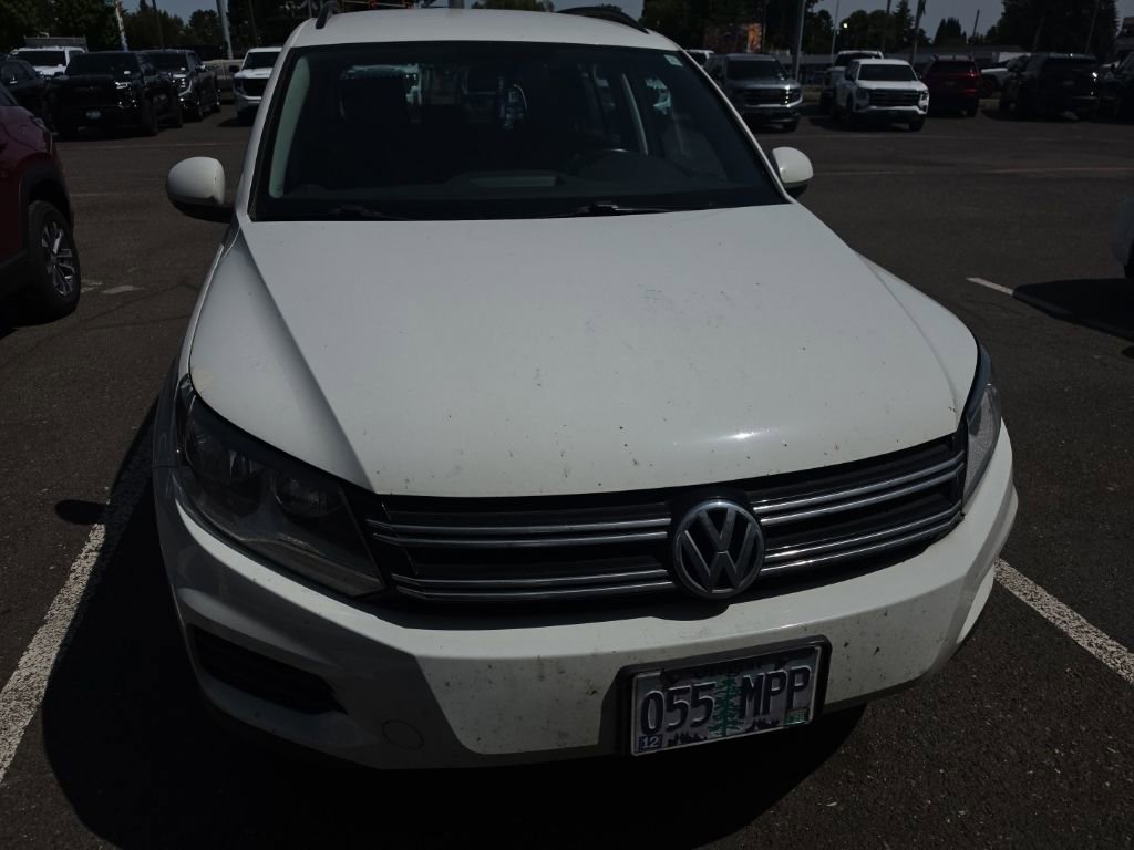 Used 2017 Volkswagen Tiguan Limited w/ Premium Package