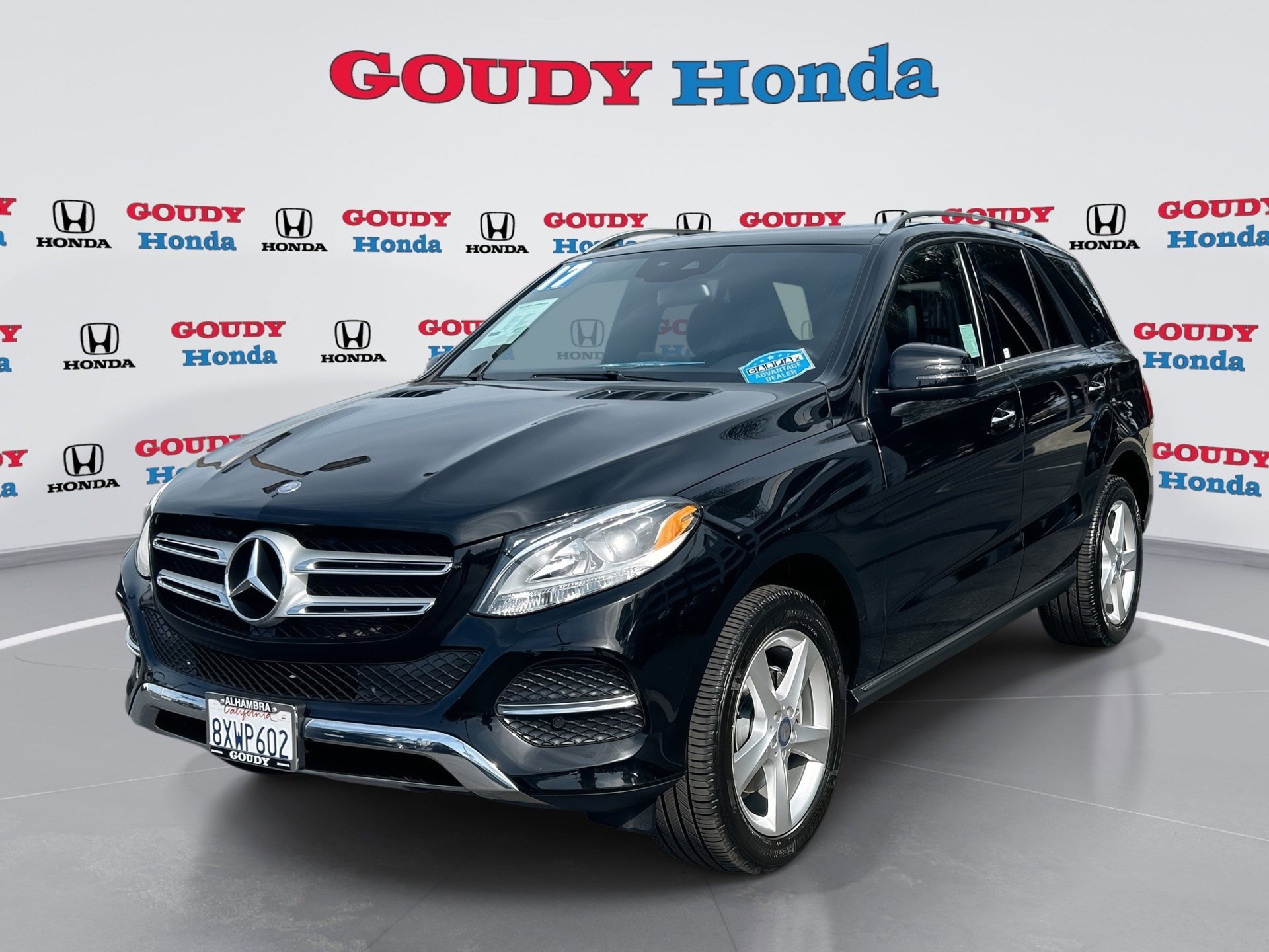 Used 2017 Mercedes-Benz GLE 350 4MATIC image 1
