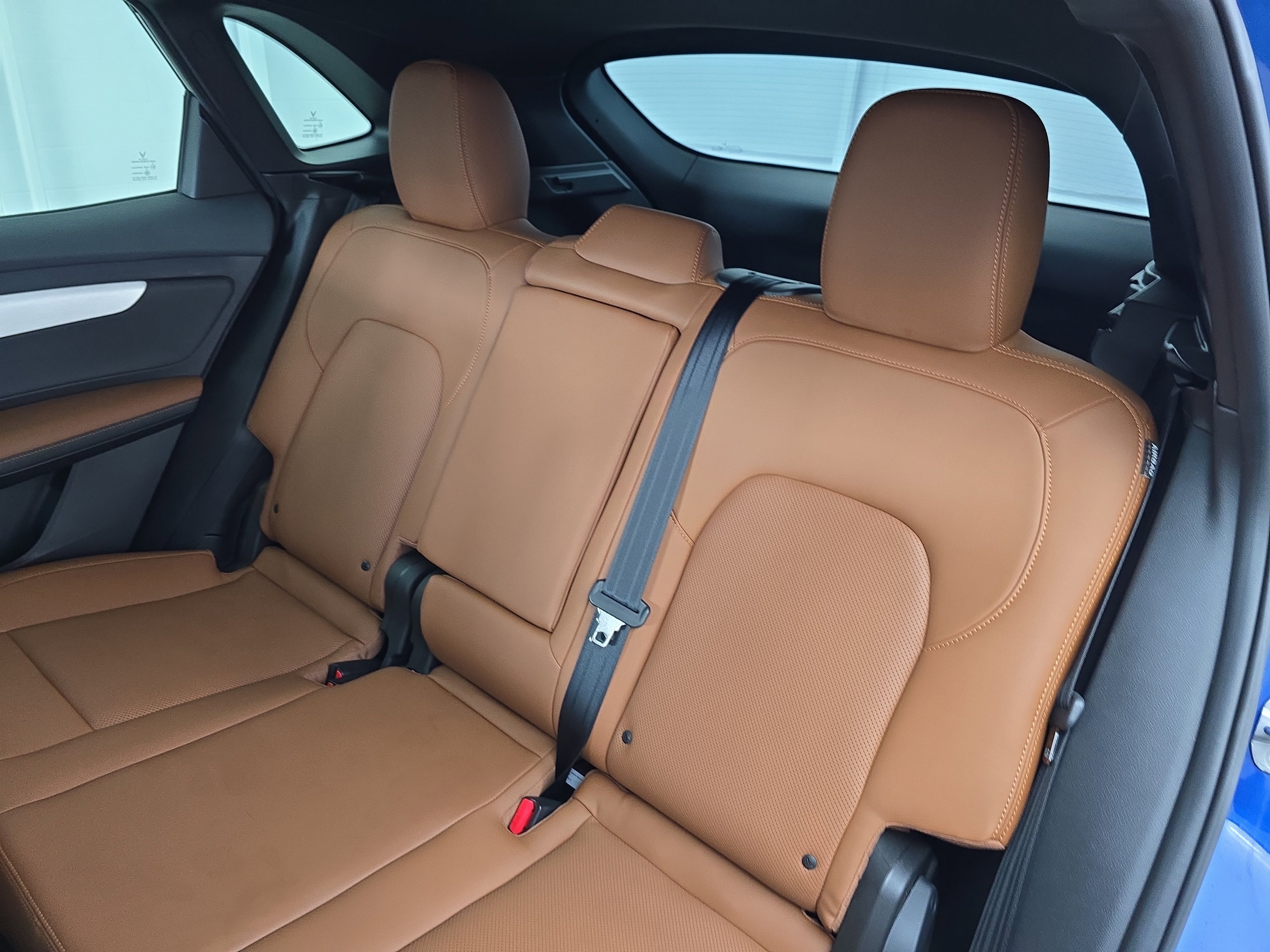 New 2025 VinFast VF 8 Plus image 14