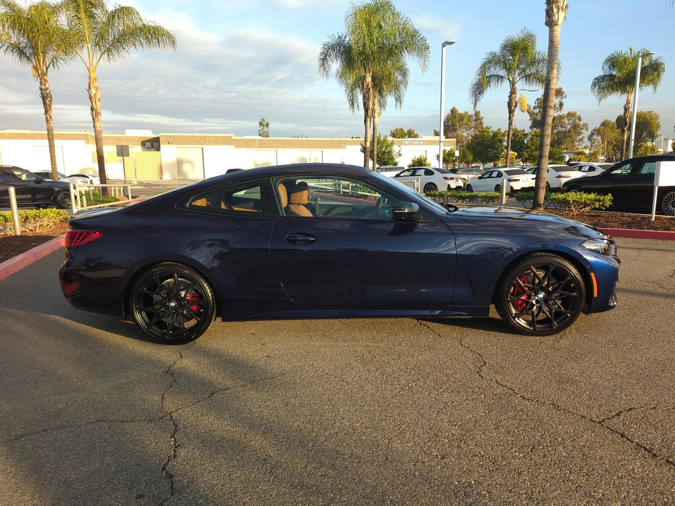 Used 2025 BMW 430i Coupe w/ M Sport Package image 11