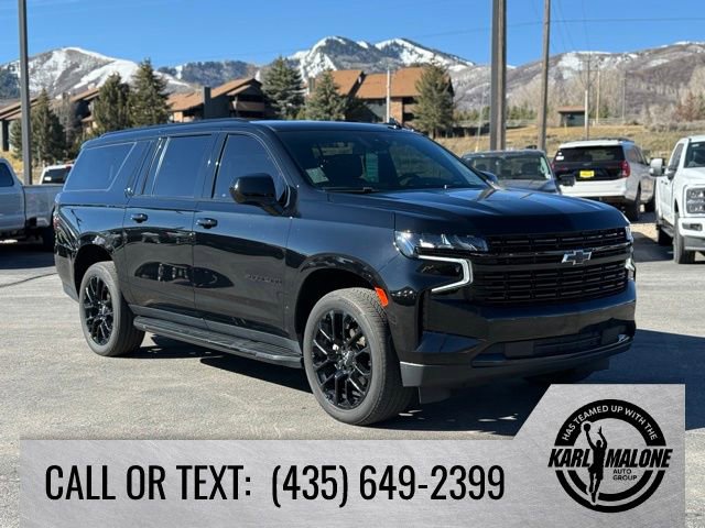 Used 2023 Chevrolet Suburban RST w/ Sport Performance Package image 7