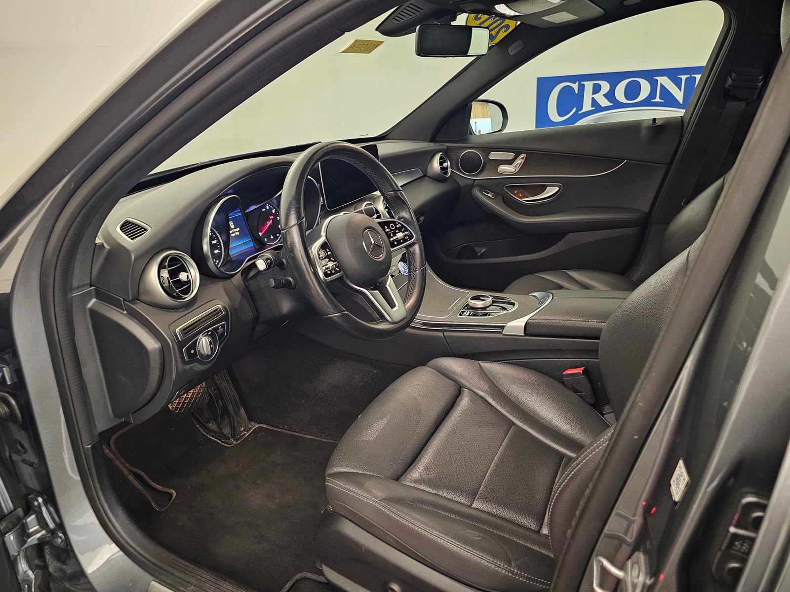 Used 2019 Mercedes-Benz C 300 4MATIC Sedan image 3