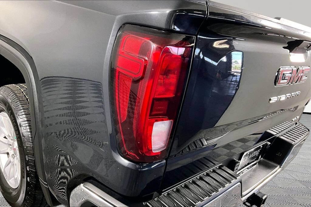 Used 2020 GMC Sierra 1500 SLE w/ SLE Value Package RWD image 23
