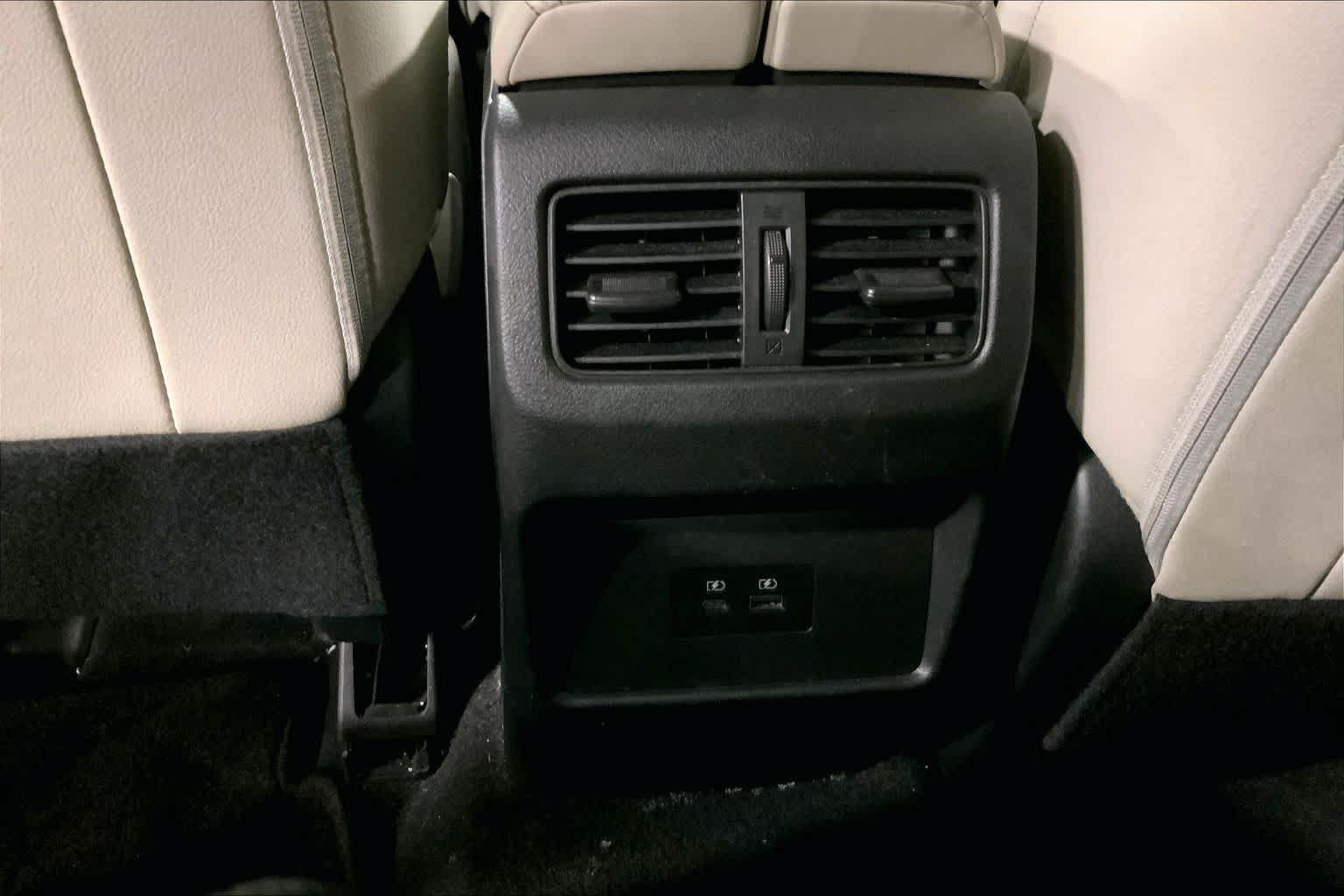 Used 2023 Nissan Rogue SL AWD/4WD image 34