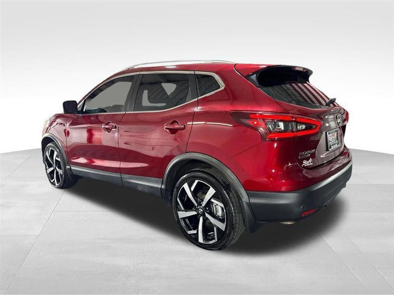 Used 2020 Nissan Rogue Sport SL image 7