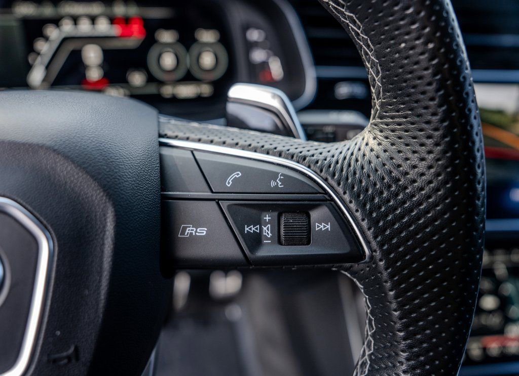 Used 2023 Audi RS Q8 image 7