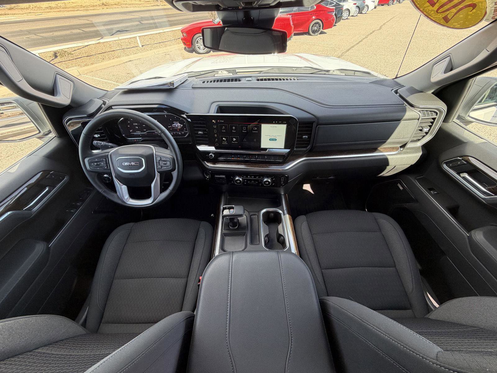 Used 2025 GMC Sierra 1500 Elevation w/ Preferred Package image 28