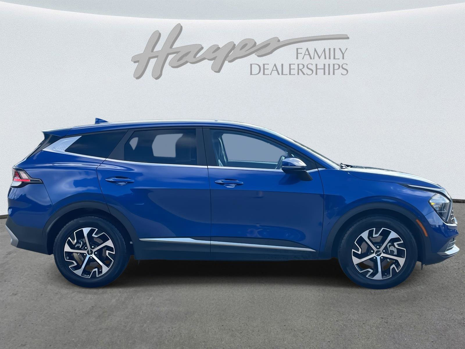 Used 2023 Kia Sportage EX image 31