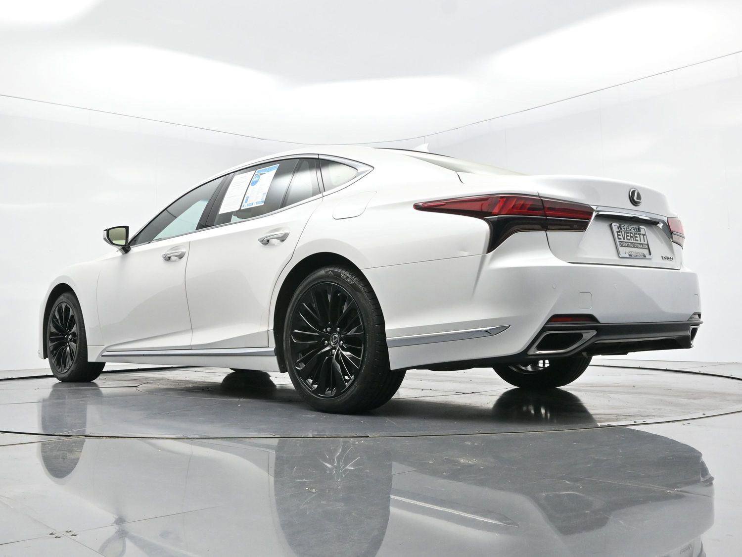 Used 2022 Lexus LS 500 w/ Accessory Package (Z1) image 41