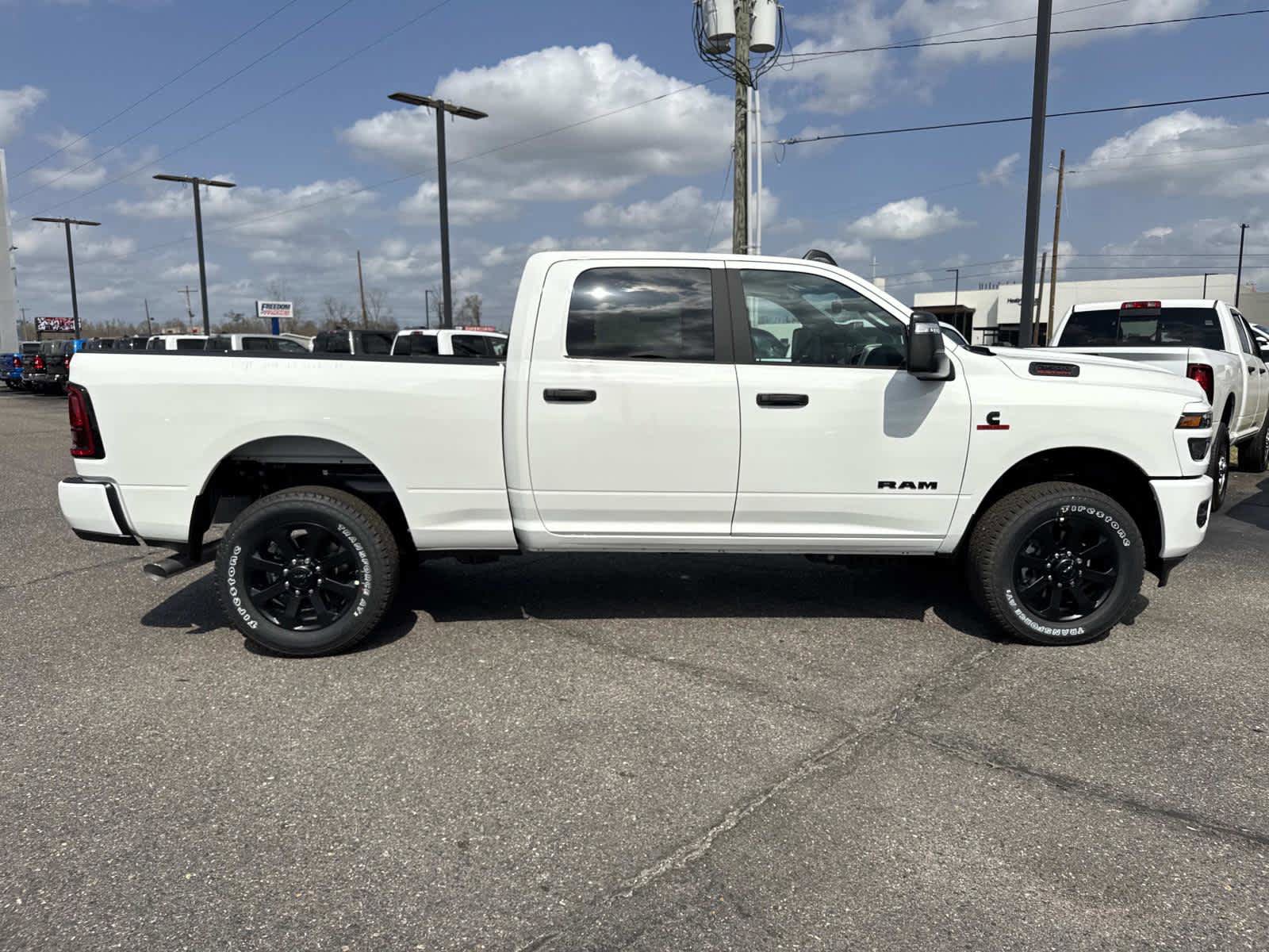 New 2026 RAM 2500 Big Horn AWD/4WD image 6