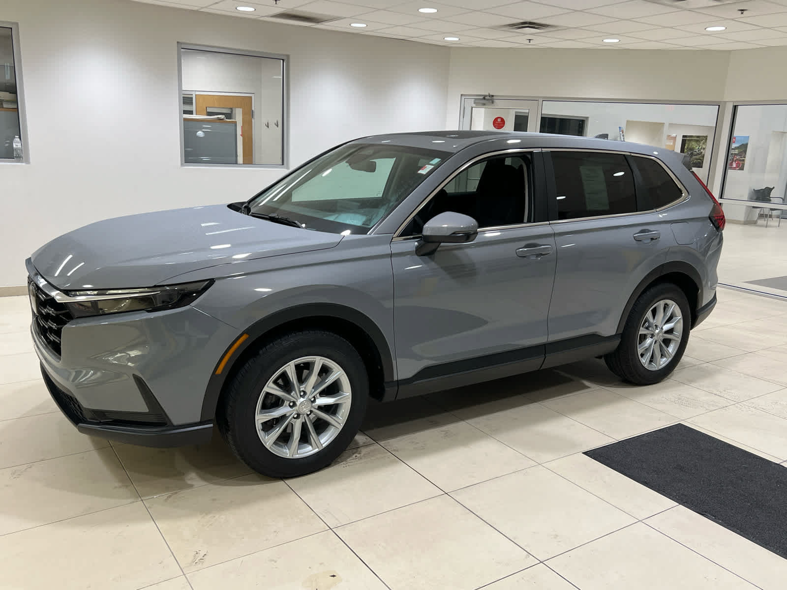 Used 2024 Honda CR-V EX image 3