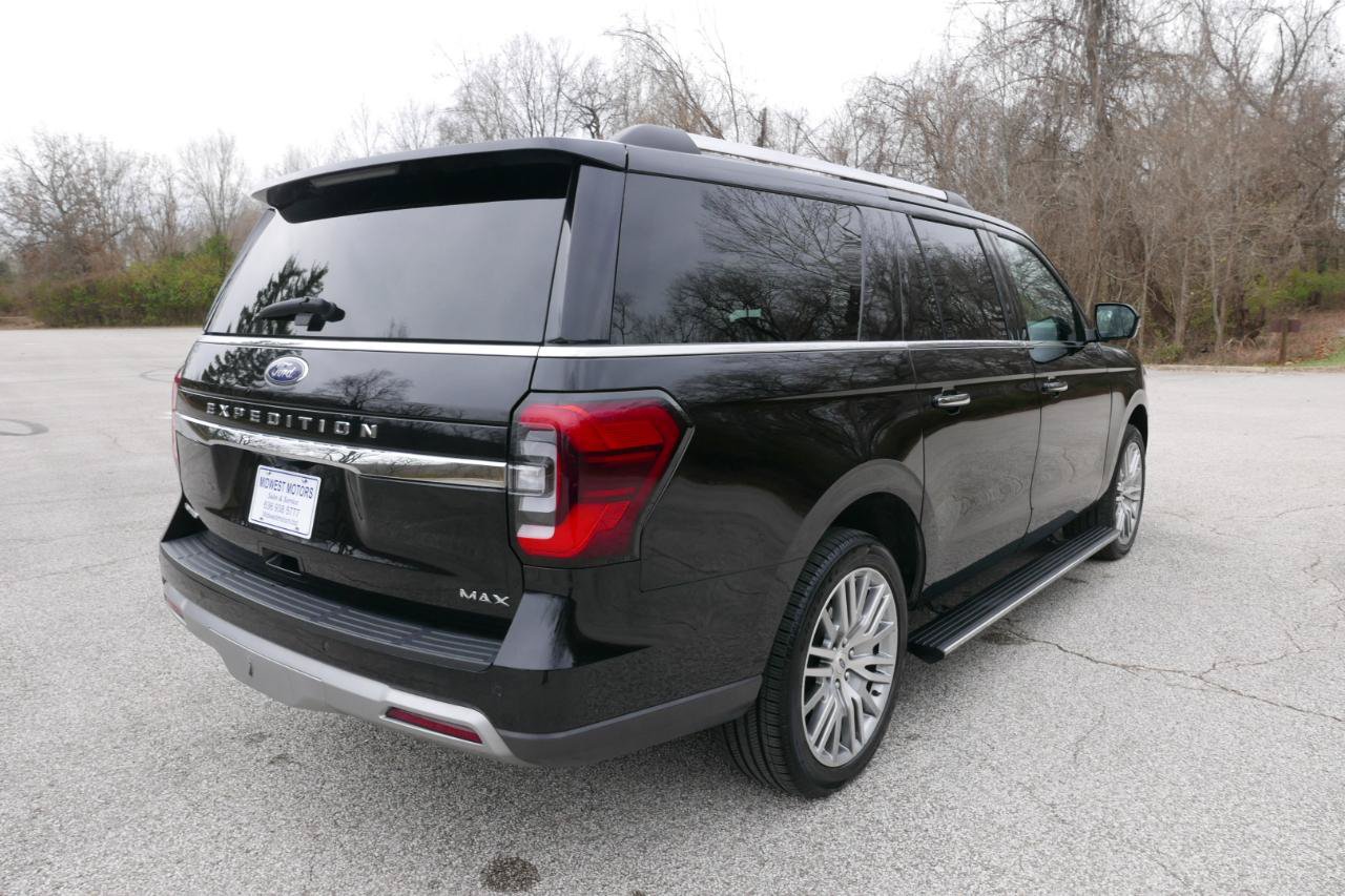 Used 2024 Ford Expedition Max Limited AWD/4WD image 5