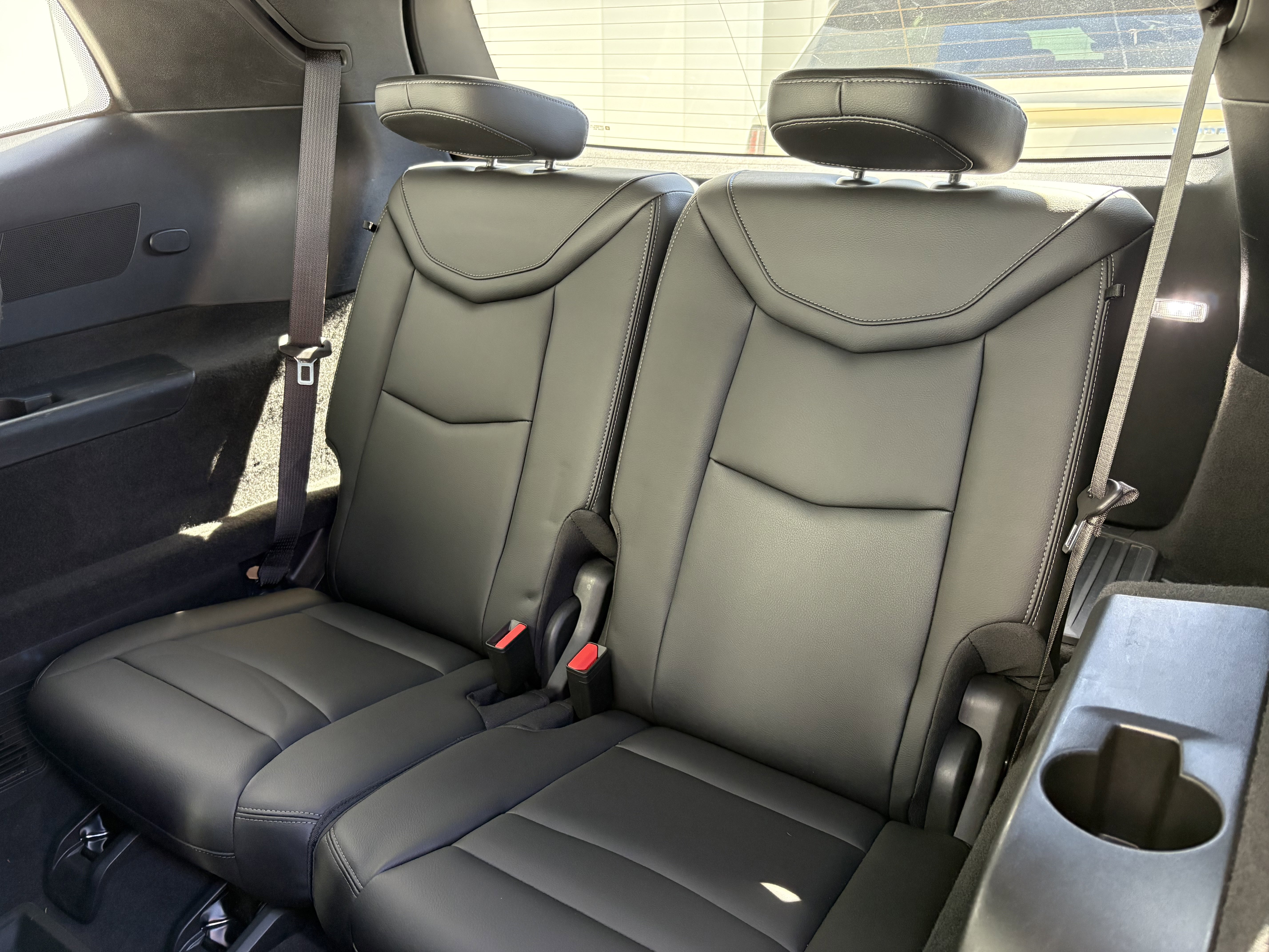 Certified 2024 Cadillac XT6 Luxury w/ LPO, Floor Liner Package image 14