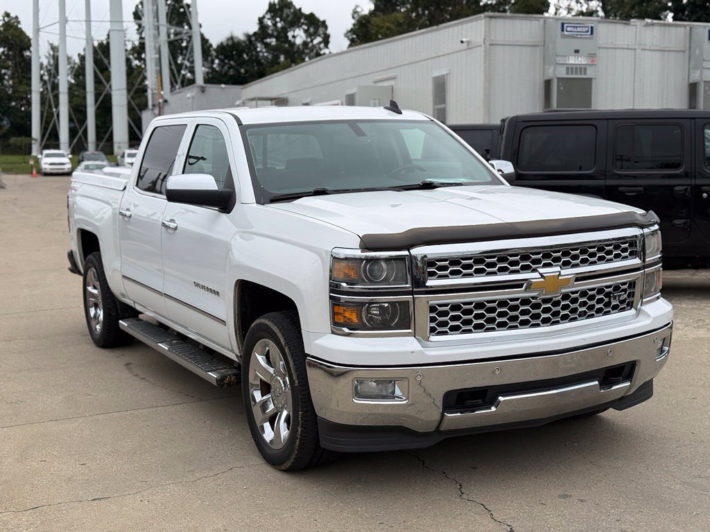 Used 2015 Chevrolet Silverado 1500 LTZ w/ LTZ Plus Package AWD/4WD image 4